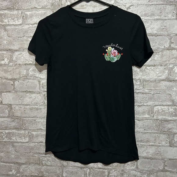 Wanderlust Black Graphic Tee - Picture 1 of 9